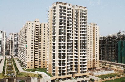 4 Bhk + servant apartment available for sale in Nirala Aspire  in Sector-16 Noida Extension — photo 2