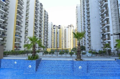 2 bhk +study Apartment available for sale in Panchsheel Hynish in Sec-1 Noida Extension — photo 3