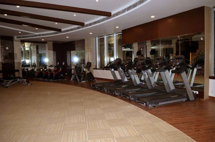 3 bhk + Study  Apartment available for sale in Amrapali Princely Estate in Sector-76 Noida